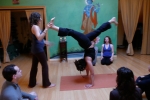 hanuman-handstand